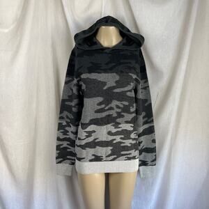 NWT Express Men Grey Camouflage Hoodie Sweatshirt Colorblock Gray Tone Size XS